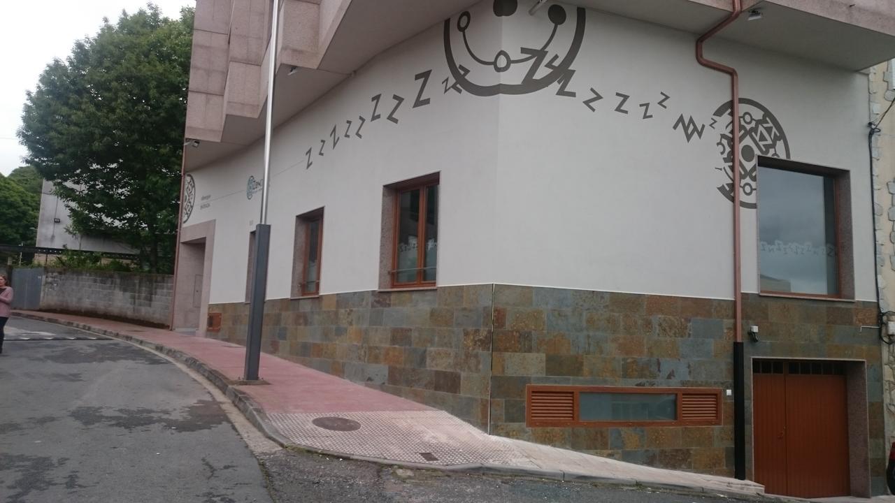 Auberge de jeunesse Zendoira à Palas de Rei Extérieur photo